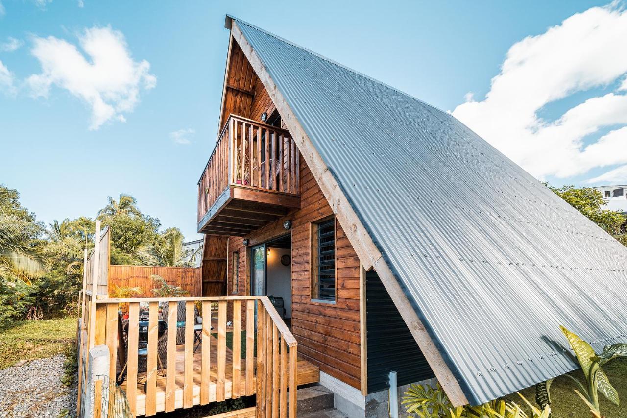 Charmant Chalet Avec Jacuzzi, L'Ile O Vert Saint-Philippe Exterior foto